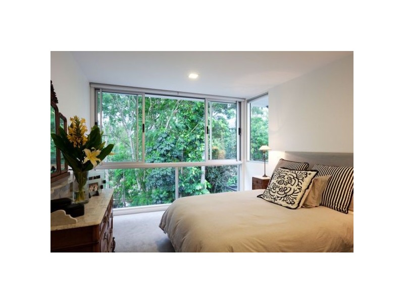 15 Longman Tce, Chelmer QLD 4068