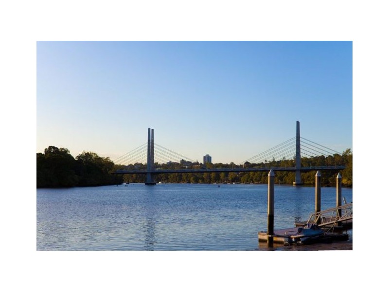 51 Brisbane Cso, Fairfield QLD 4103