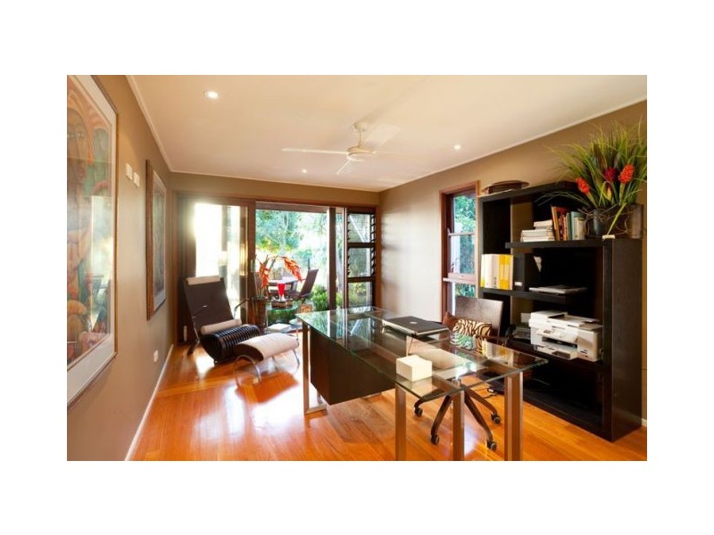 51 Brisbane Cso, Fairfield QLD 4103