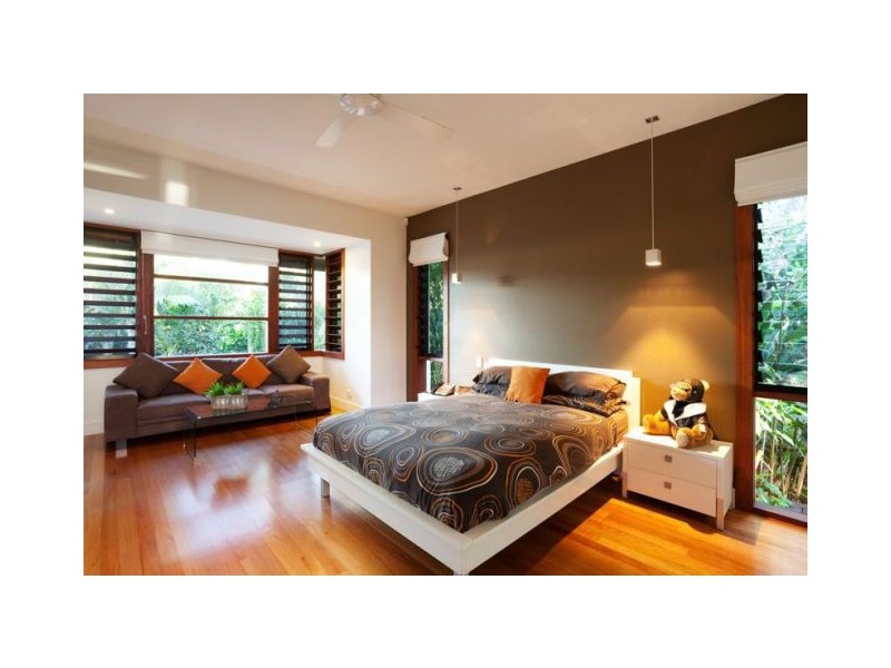 51 Brisbane Cso, Fairfield QLD 4103