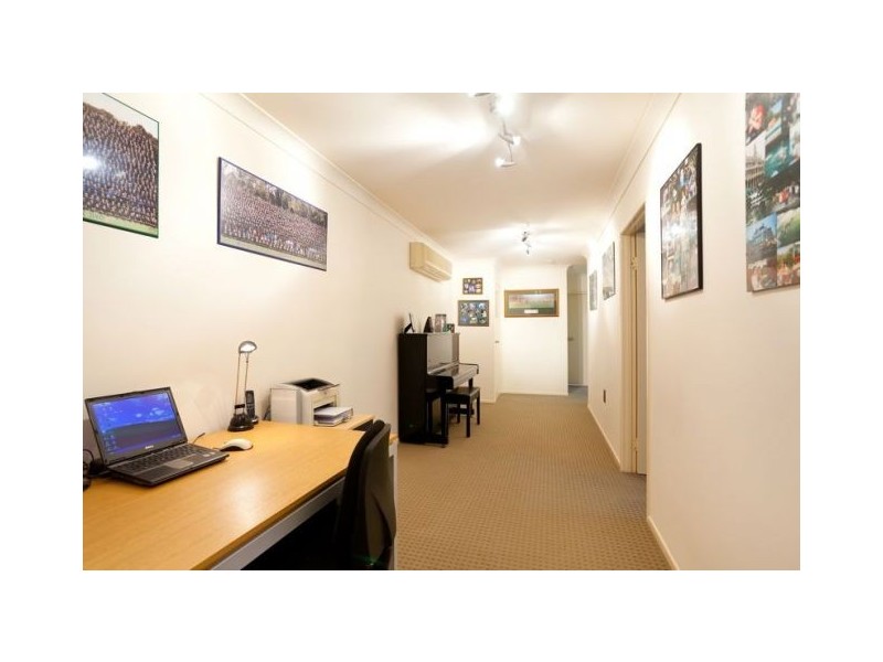 80 Jarrott St, Chelmer QLD 4068