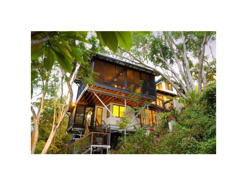 34 Jilba Street, Indooroopilly QLD 4068