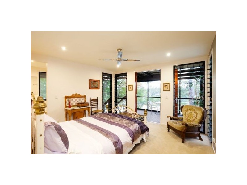 34 Jilba Street, Indooroopilly QLD 4068