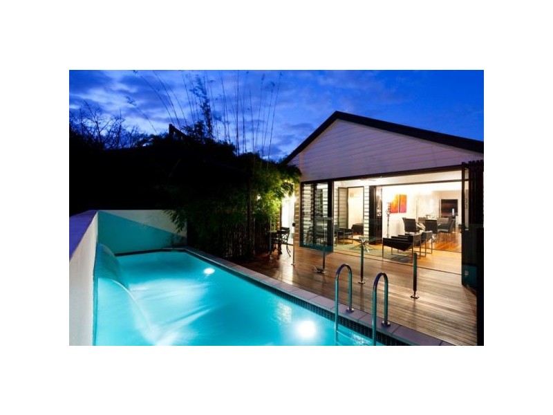 4 Hipwood Street, Spring Hill QLD 4000