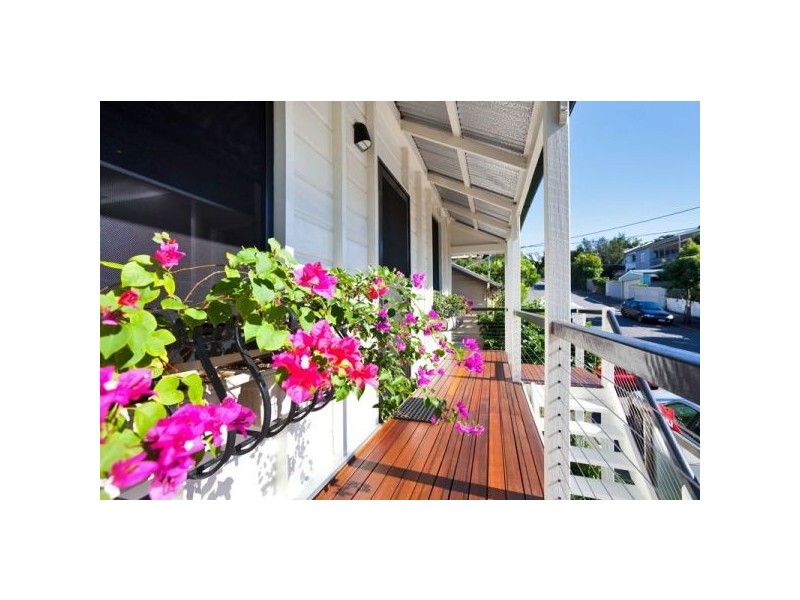 4 Hipwood Street, Spring Hill QLD 4000