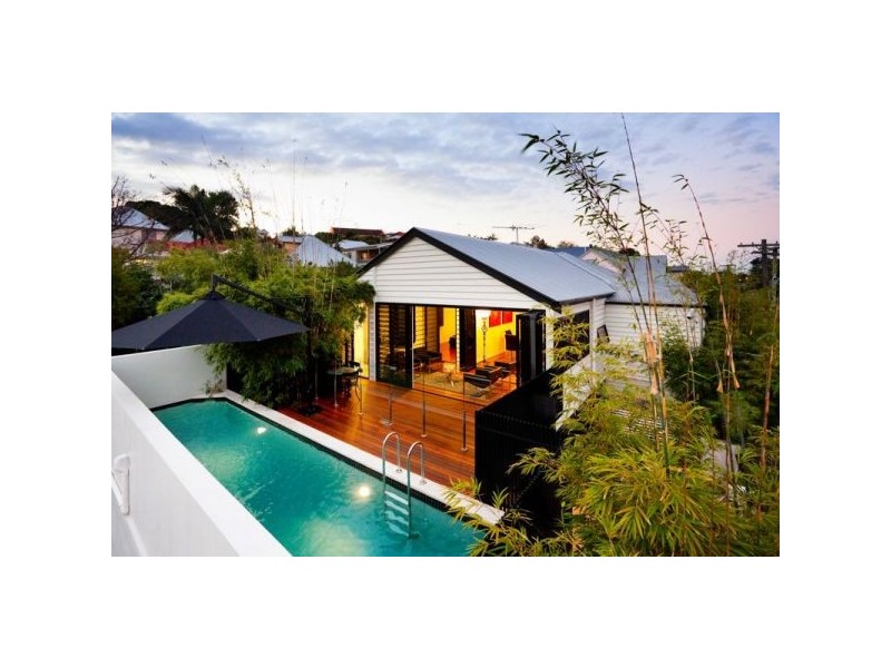 4 Hipwood Street, Spring Hill QLD 4000