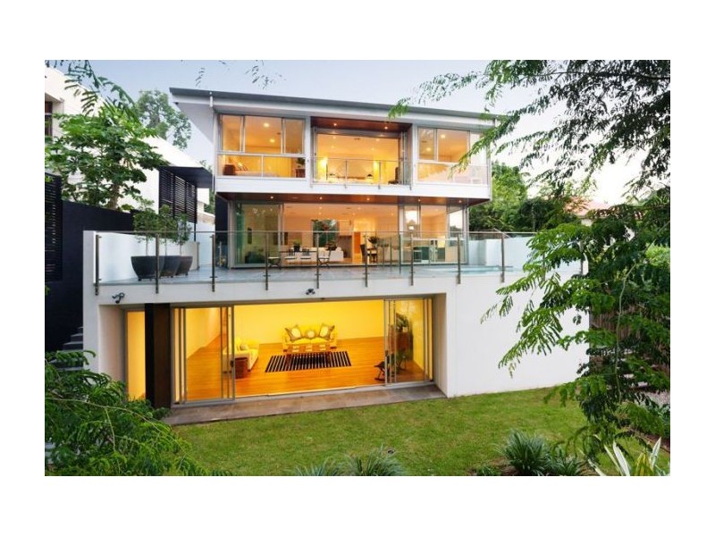 15 Longman Terrace, Chelmer QLD 4068