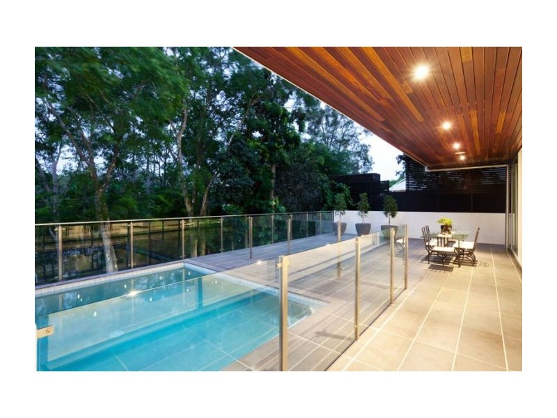 15 Longman Terrace, Chelmer QLD 4068