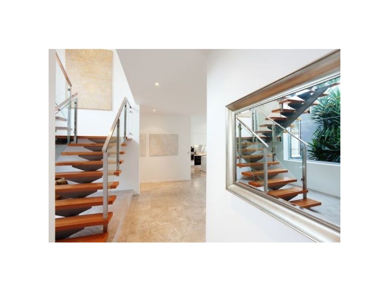 15 Longman Terrace, Chelmer QLD 4068