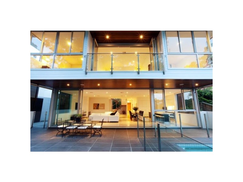 15 Longman Terrace, Chelmer QLD 4068