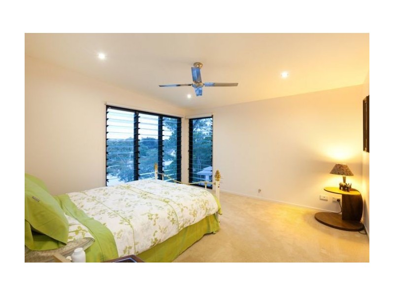 34 Jilba St, Indooroopilly QLD 4068