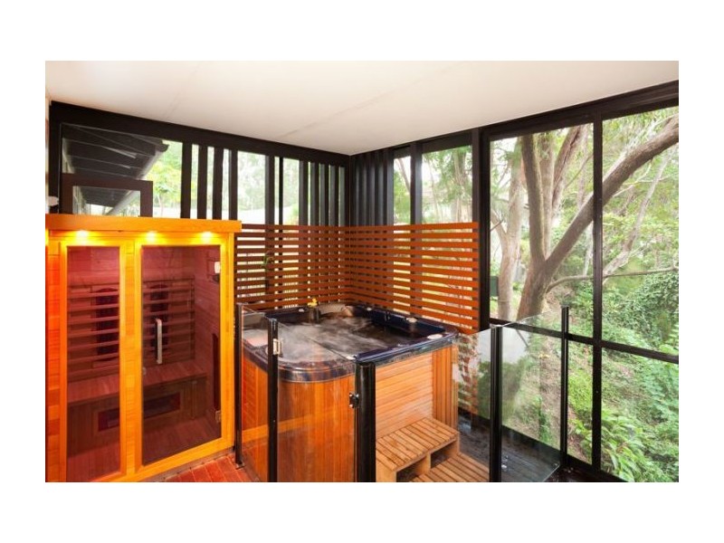 34 Jilba St, Indooroopilly QLD 4068