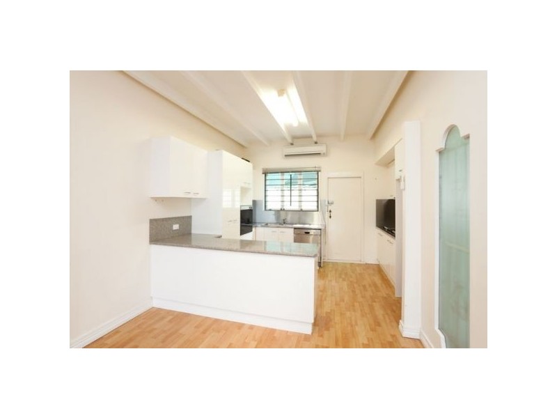 41  Rosecliffe St, Highgate Hill QLD 4101