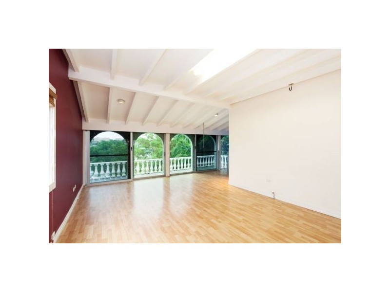 41  Rosecliffe St, Highgate Hill QLD 4101