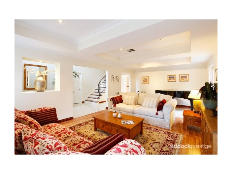 6 Wattle Street, Ascot QLD 4007