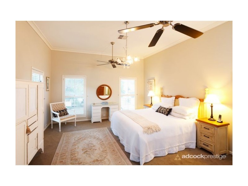 6 Wattle Street, Ascot QLD 4007