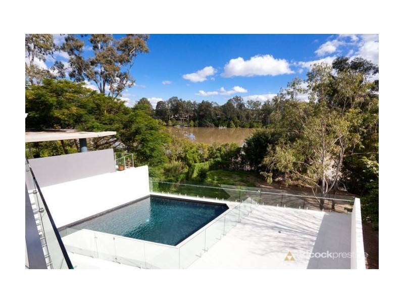 6 Verney Rd  W, Chelmer QLD 4068