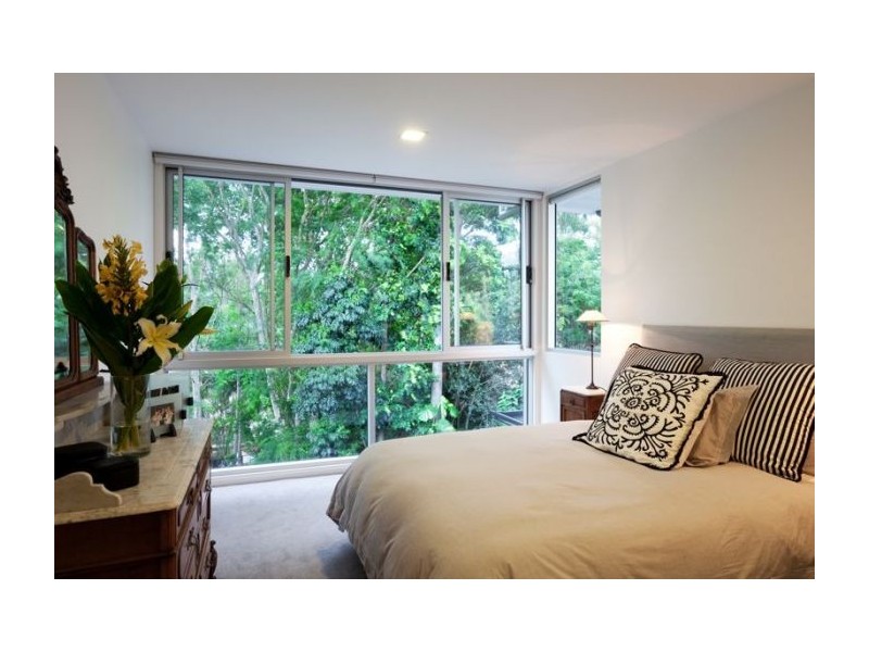 15 Longman Tce, Chelmer QLD 4068