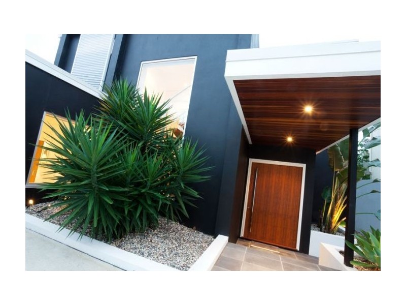 15 Longman Tce, Chelmer QLD 4068