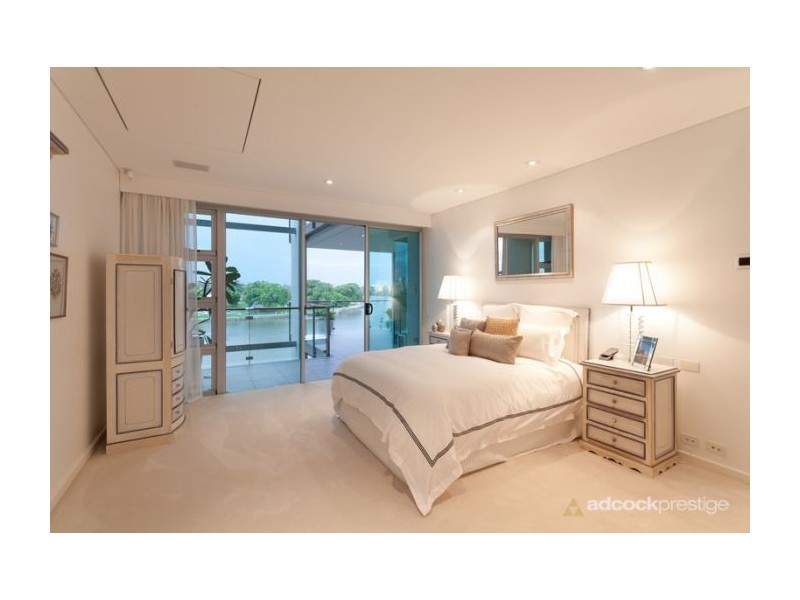 3/1 Glenny  Street, Toowong QLD 4066