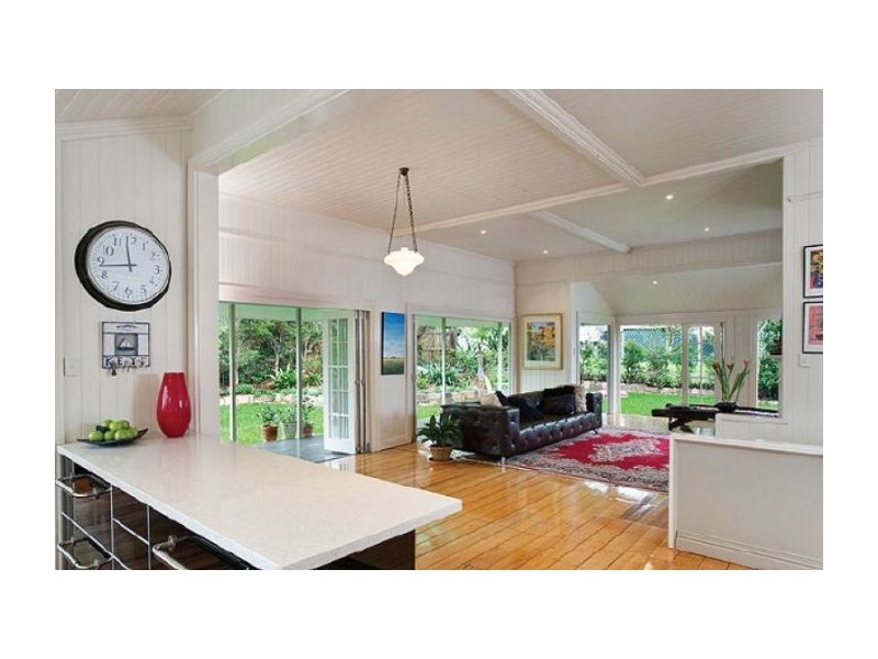 28 Victoria Ave, Chelmer QLD 4068