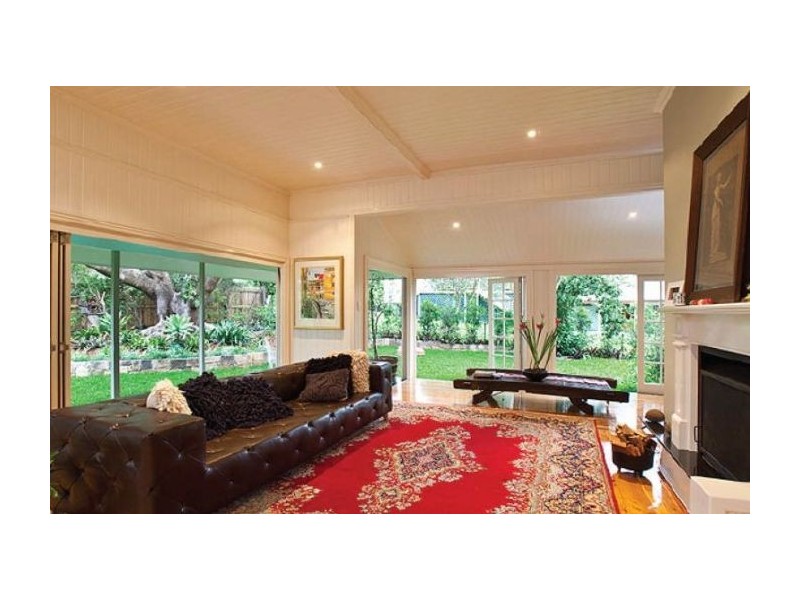 28 Victoria Ave, Chelmer QLD 4068