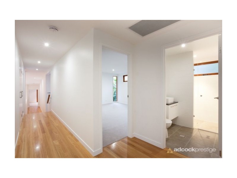 6 Verney Rd West, Chelmer QLD 4068