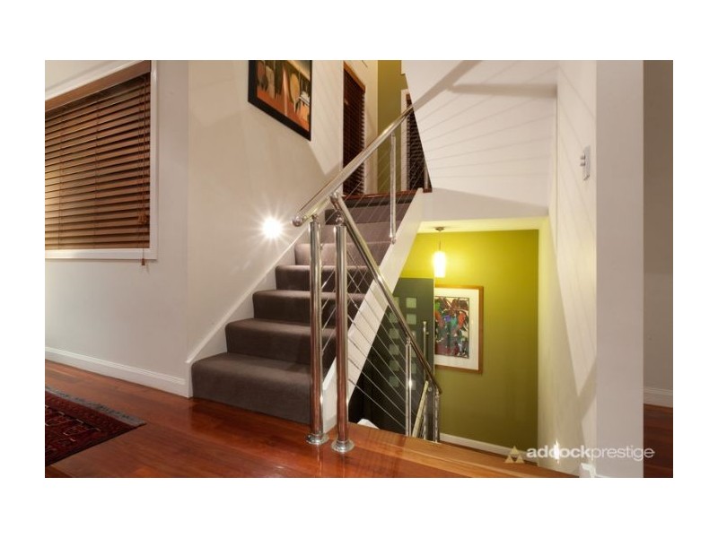 23 Hebe Street, Bardon QLD 4065