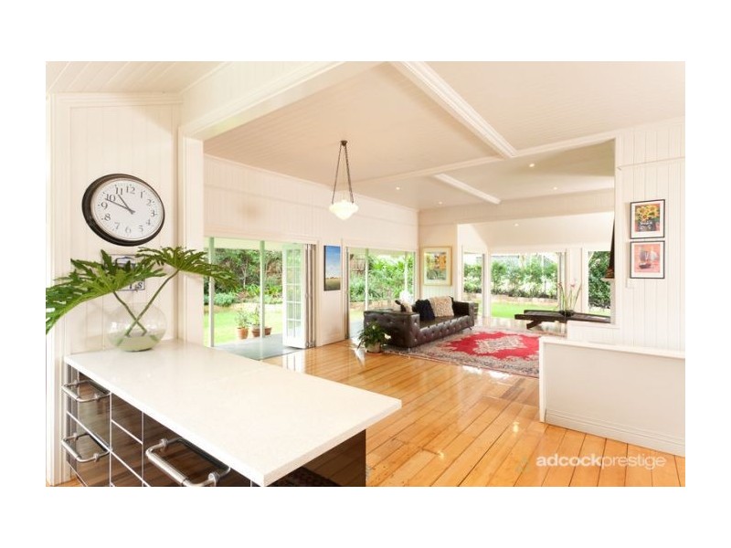 28 Victoria Av, Chelmer QLD 4068