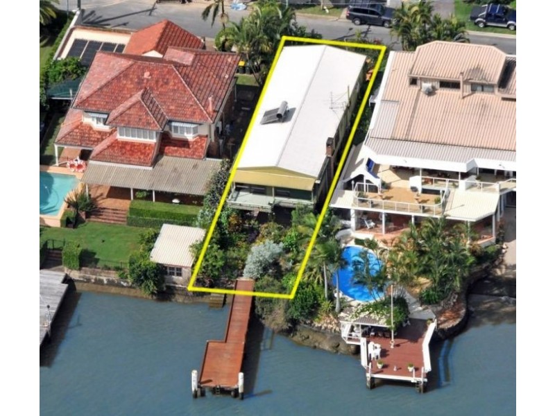 42 Wendell Street, Norman Park QLD 4170