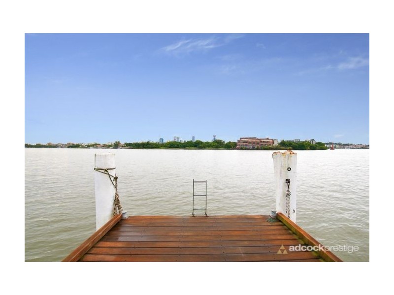 42 Wendell Street, Norman Park QLD 4170