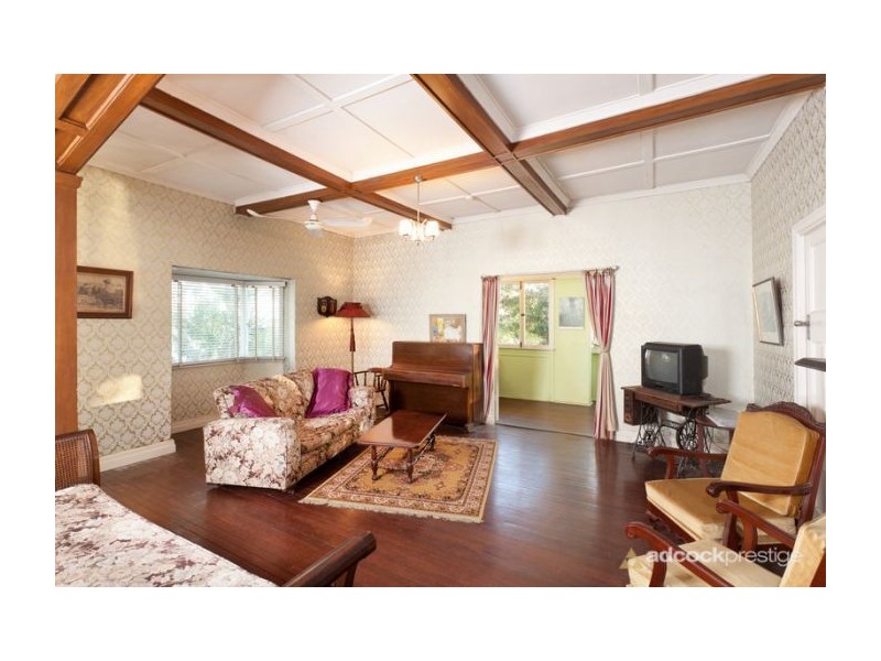 50 Aaron Avenue, Hawthorne QLD 4171