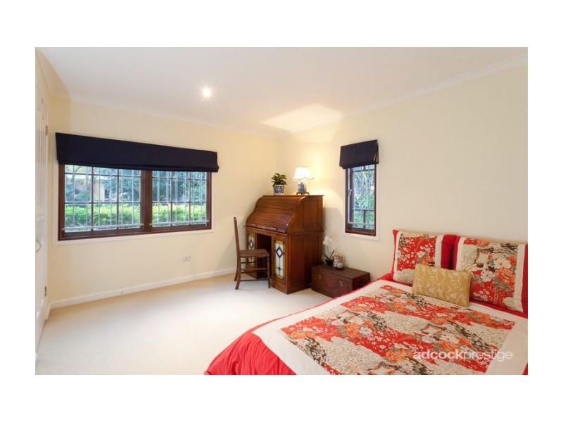 82 Hargreaves Avenue, Chelmer QLD 4068