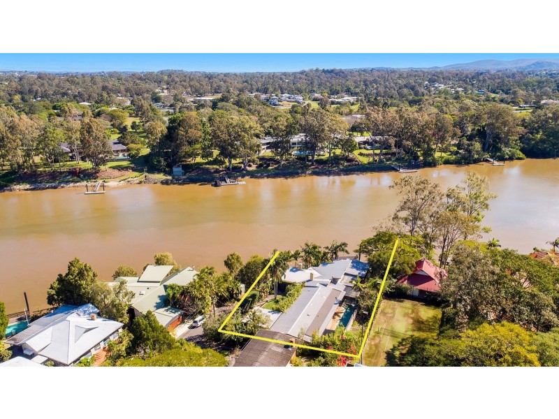 8 Long St West, Graceville QLD 4075