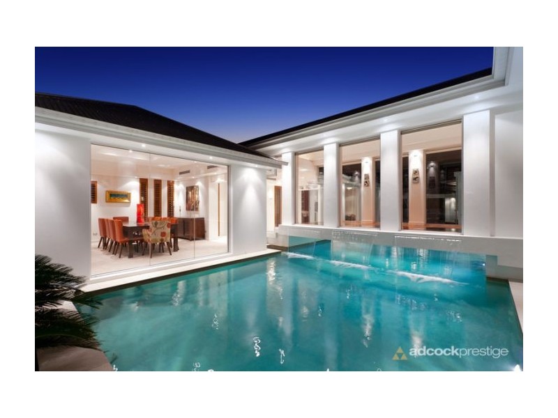 51 Kingfisher Pl, Kenmore QLD 4069