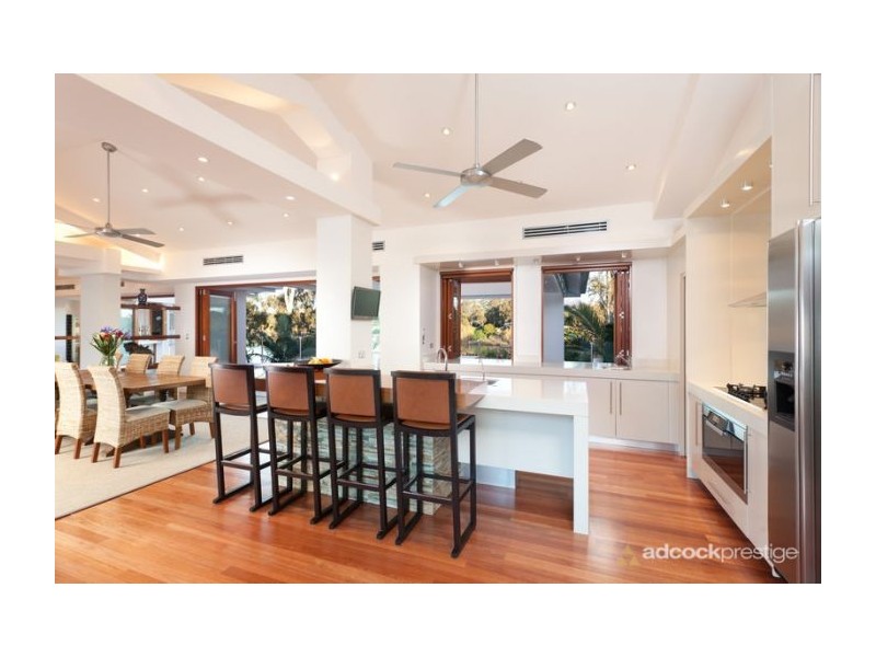 51 Kingfisher Pl, Kenmore QLD 4069