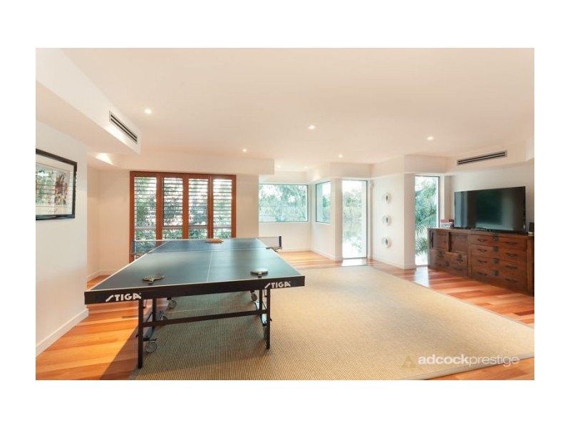 51 Kingfisher Pl, Kenmore QLD 4069