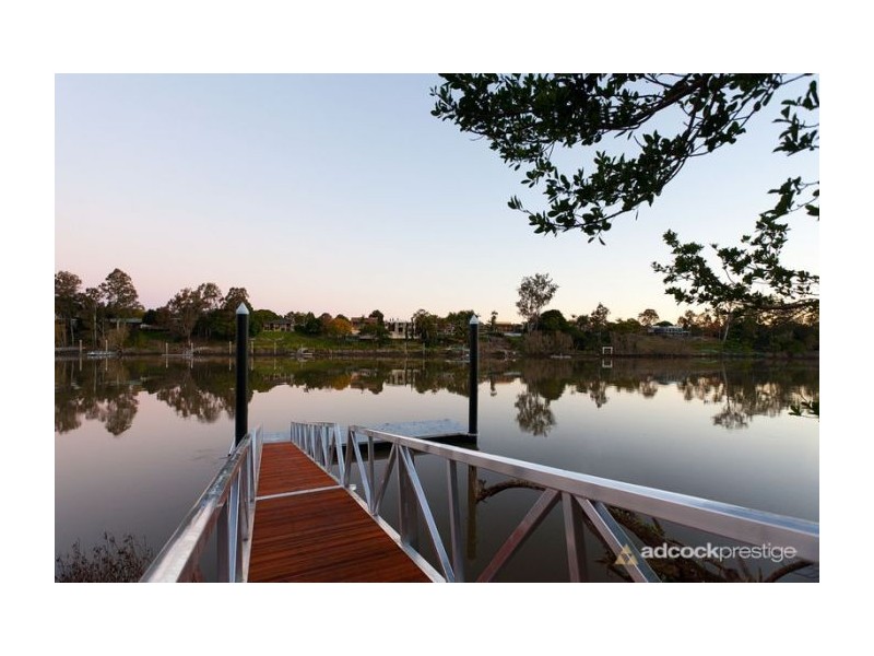 51 Kingfisher Pl, Kenmore QLD 4069