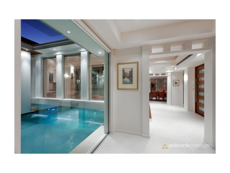 51 Kingfisher Pl, Kenmore QLD 4069