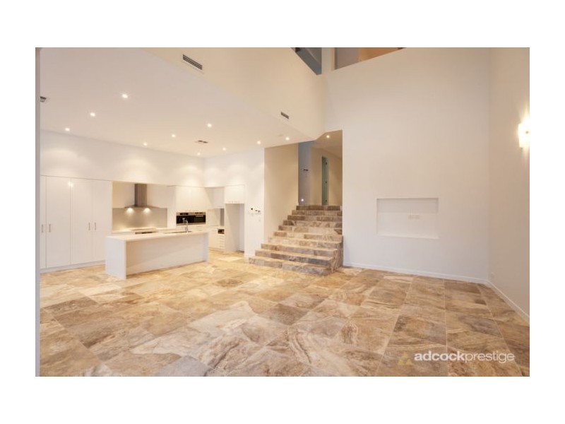 6 Verney Rd W, Graceville QLD 4075