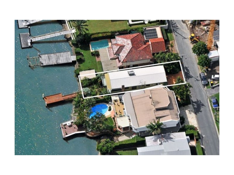 42 Wendell St, Norman Park QLD 4170