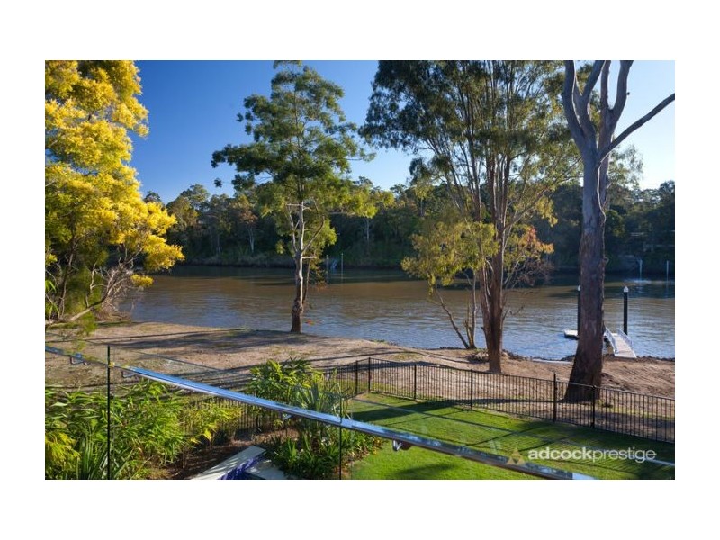 27 Morley St, Chelmer QLD 4068