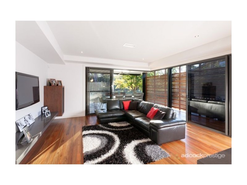 27 Morley St, Chelmer QLD 4068