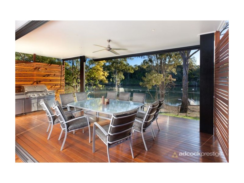 27 Morley St, Chelmer QLD 4068