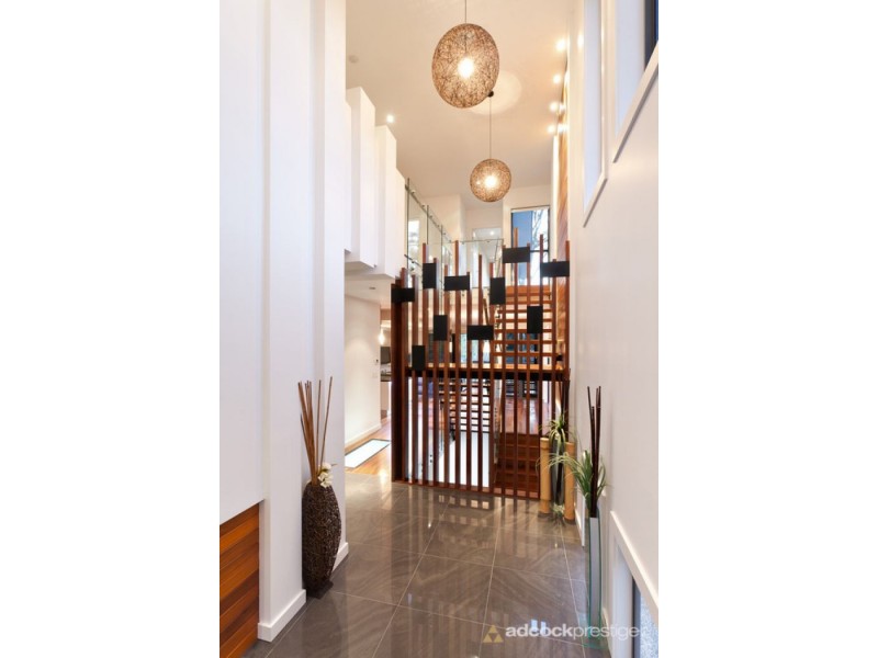 27 Morley St, Chelmer QLD 4068