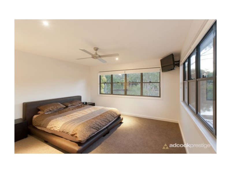 27 Morley St, Chelmer QLD 4068