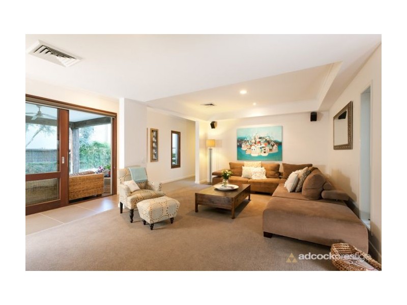 48 Baty Street, St Lucia QLD 4067