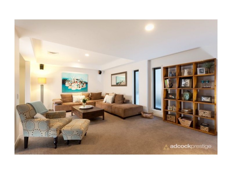 48 Baty Street, St Lucia QLD 4067