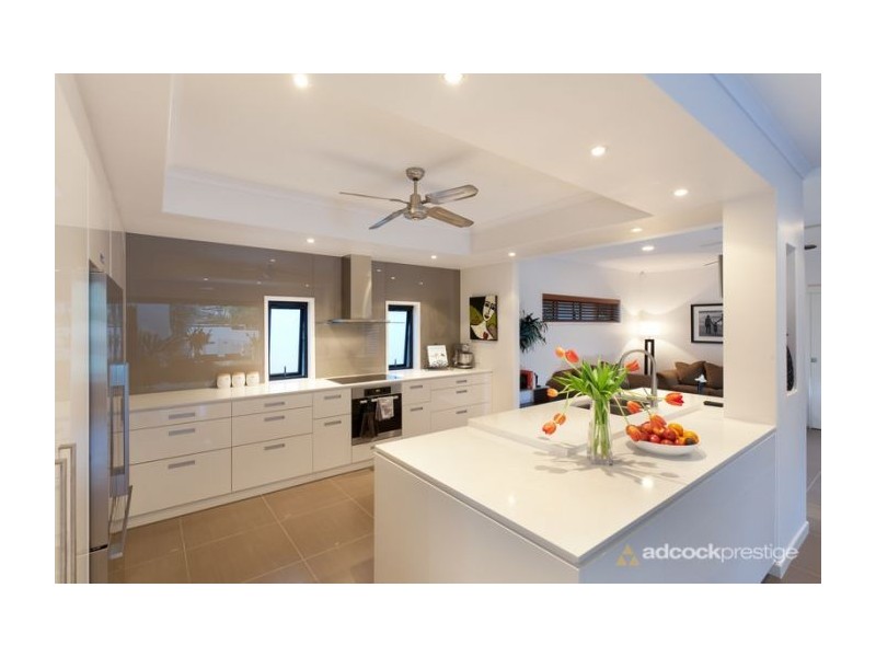 48 Baty Street, St Lucia QLD 4067