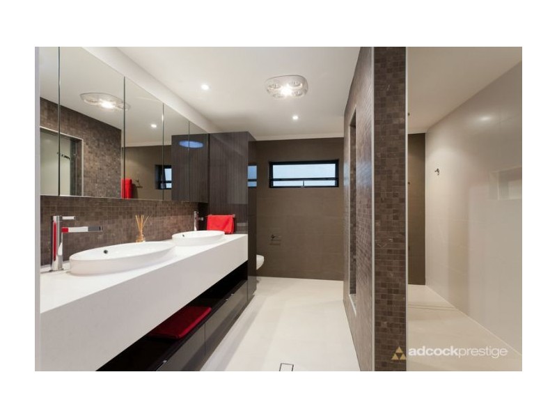 48 Baty Street, St Lucia QLD 4067